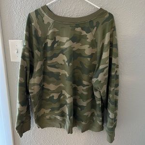 XXL Camo Crew Neck